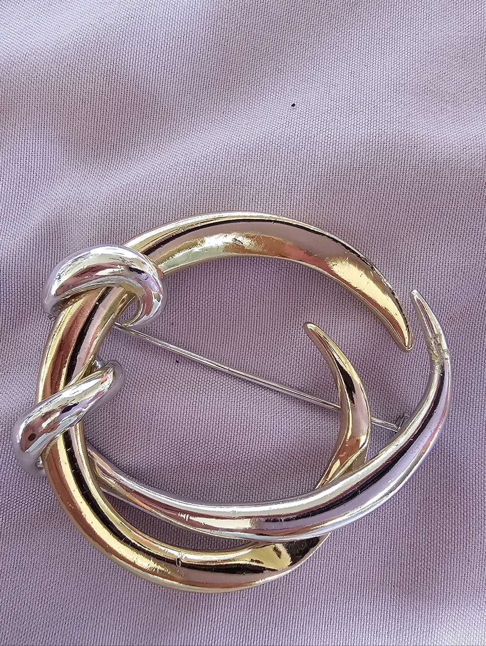 Vintage Elegant Two-Tone Gold & Silver Crescent Pin Brooch - Women Jewelry
